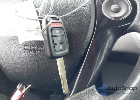 2017 Honda Accord Lx z USA, uszkodzony, nr VIN 1HGCR2F39HA040472